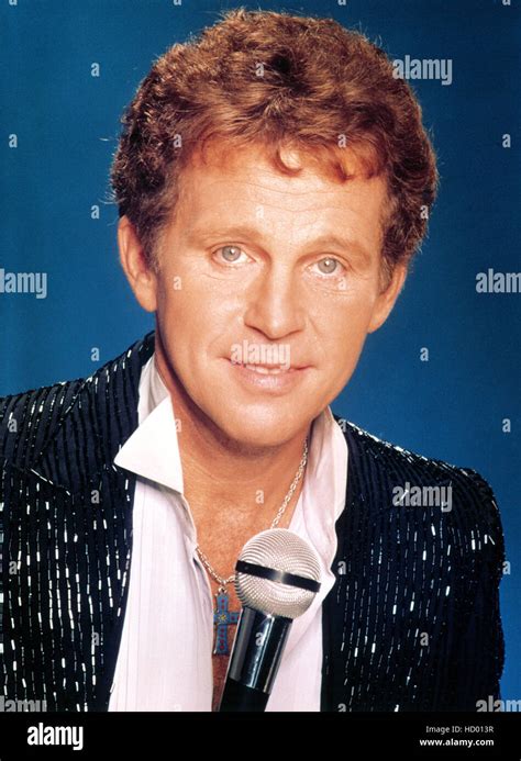 bobby vinton|The Bobby Vinton Show (TV Series 1975–1978)